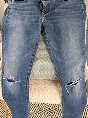 rag & bone Distressed Light Blue Skinny Jeans